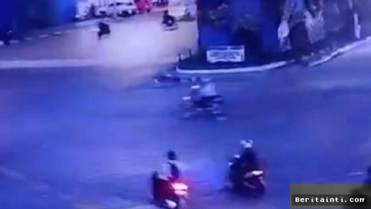 Tanjung Priok — Pemotor Tewas Terlindas Truk Kontainer Hingga Terbakar