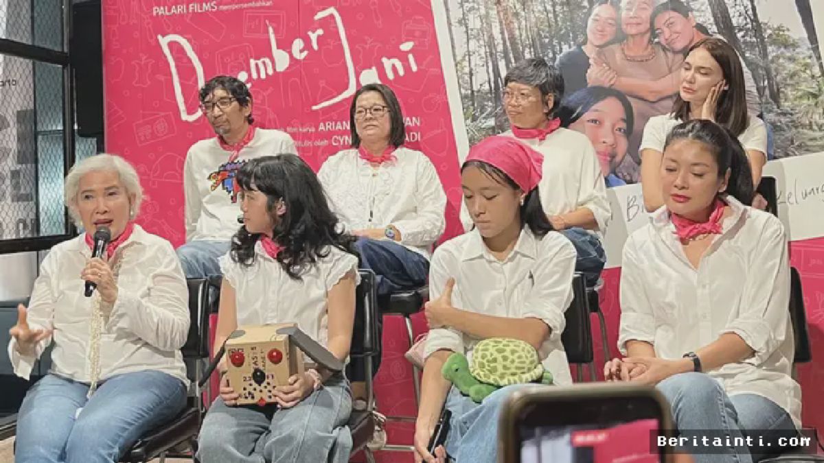 JAKARTA — Film Desember Jani Resmi Meluncurkan Trailer Perdana