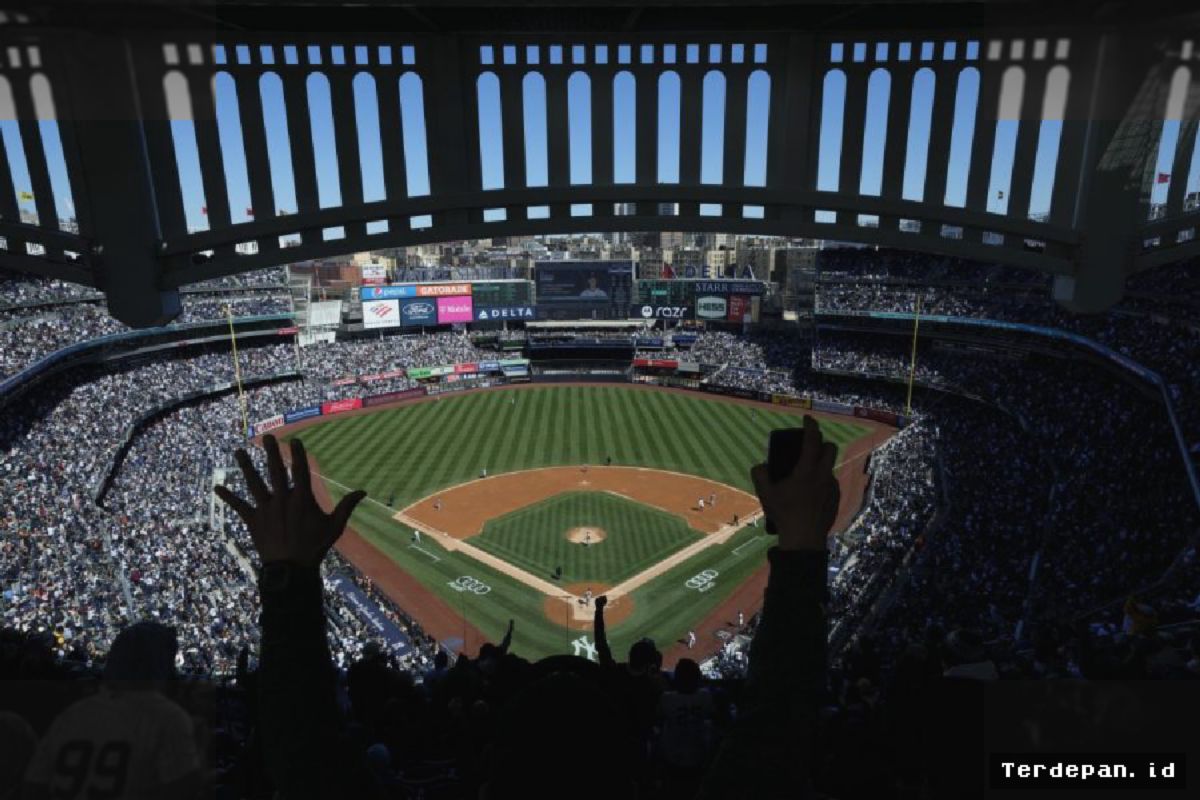 New York — Menara Pendingin Yankee Stadium Terkontaminasi Bakteri Legionella