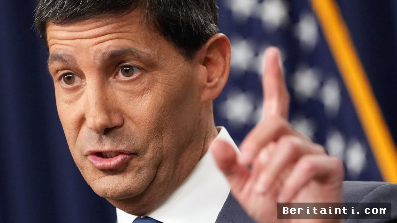 WASHINGTON — The Fed Pangkas Suku Bunga Pertama Era Pimpinan Baru