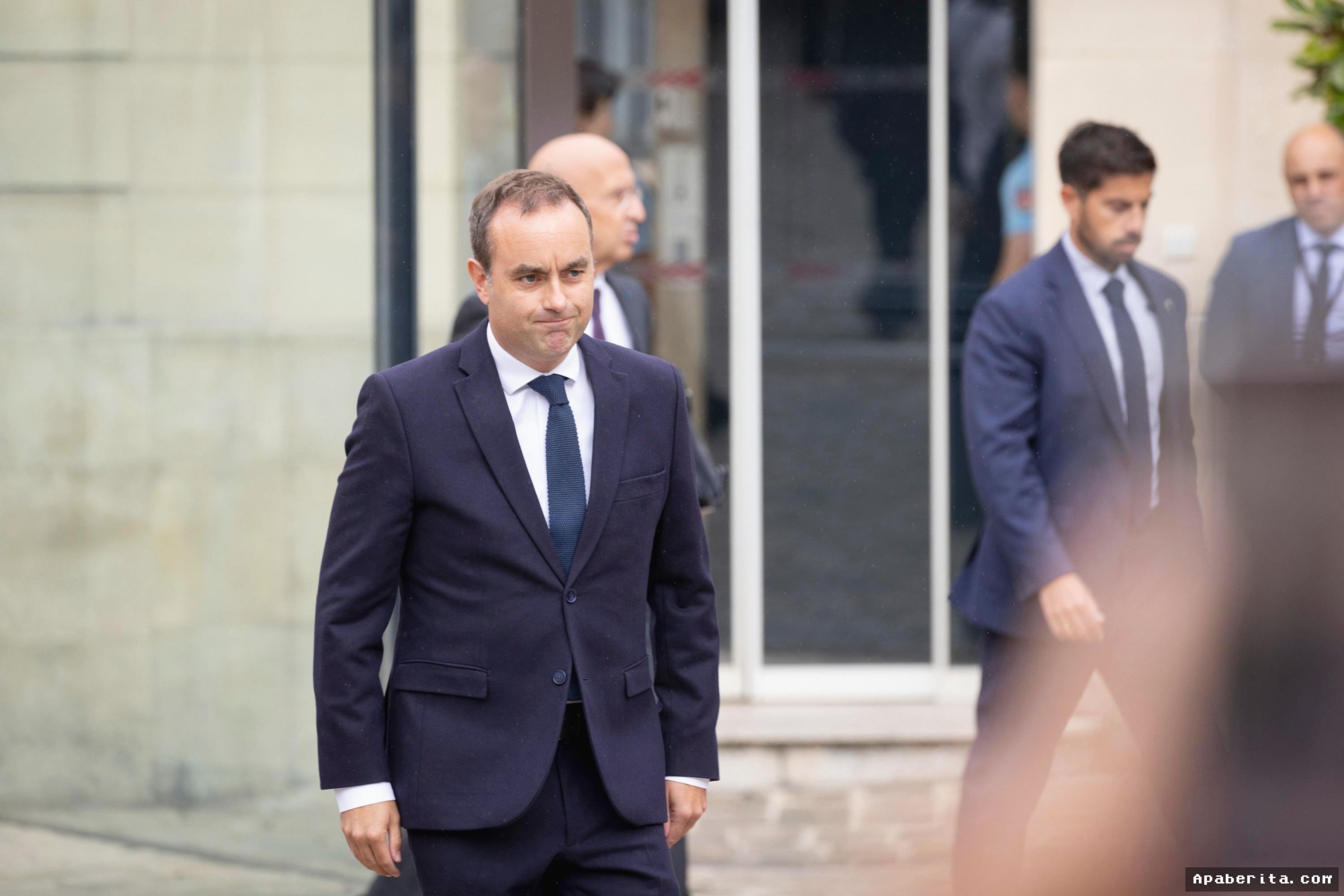 PARIS — Prancis Pangkas Pajak Tambahan Korporasi dalam Anggaran 2027