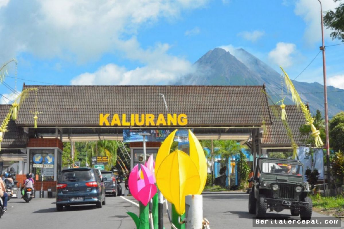 Aktivitas Gunung Merapi Pengaruhi Keputusan Wisatawan Berlibur ke Sleman