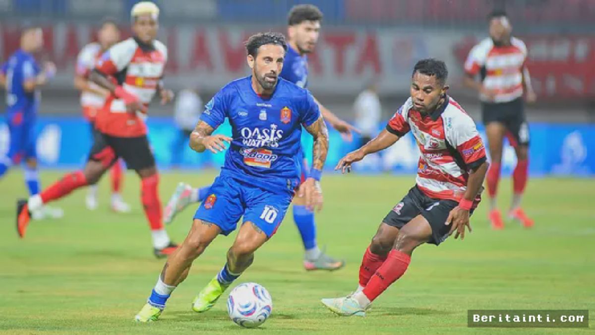 PAMEKASAN — Madura United Tundukkan Persijap Jepara Pada Laga Pembuka