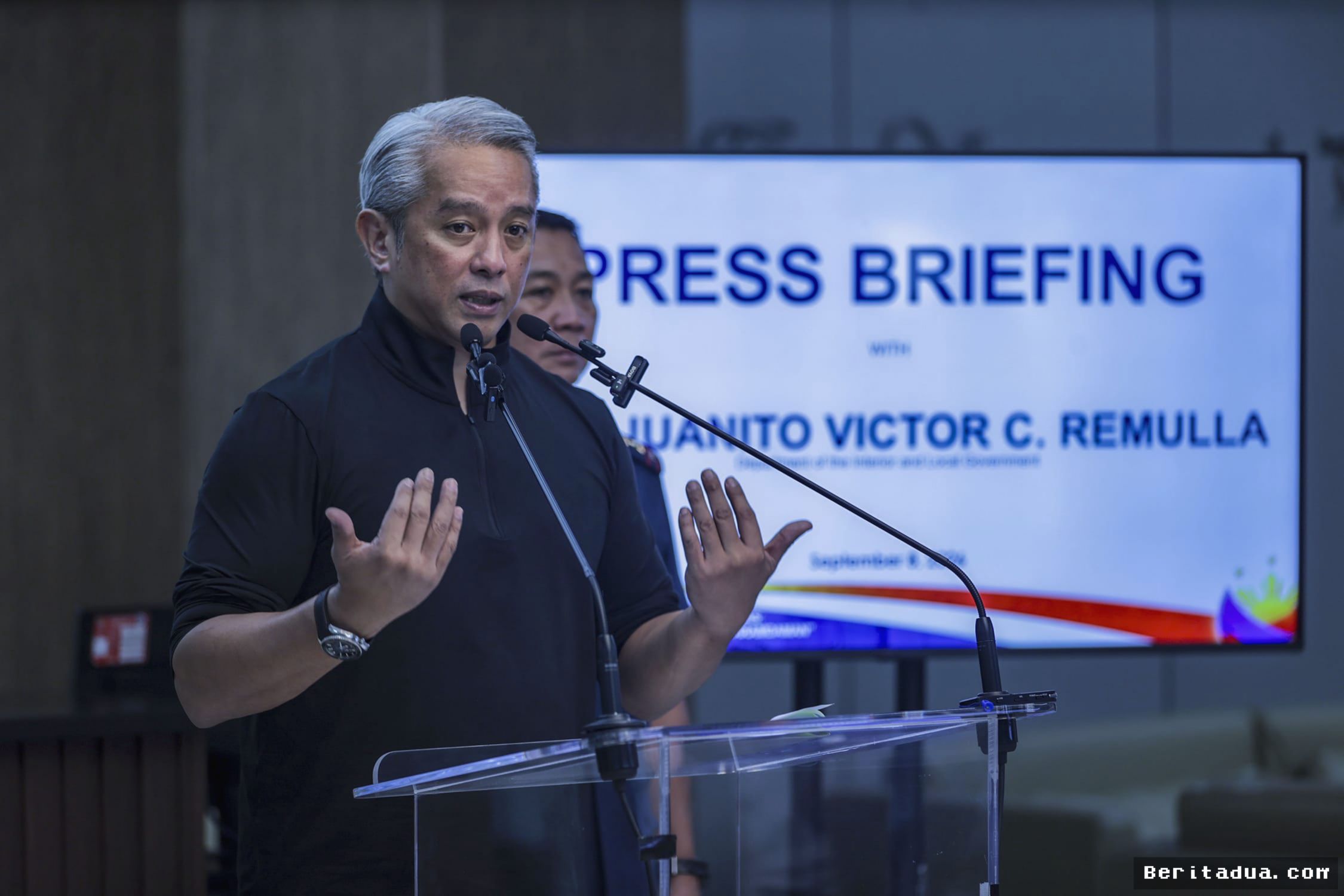 MANILA — Remulla Tegaskan Penangkapan Martin Romualdez Bebas Perlakuan Khusus
