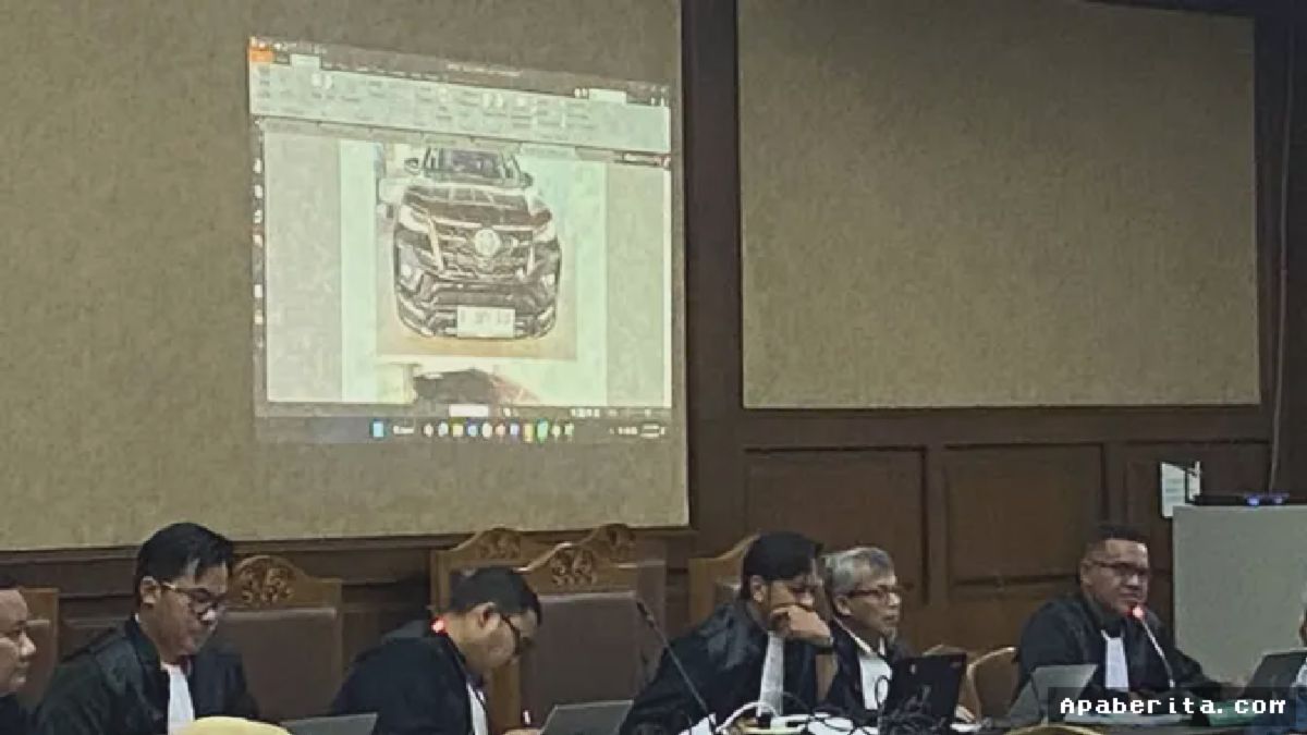 JAKARTA — Dua Eks Pejabat Kemenag Akui Beli Rumah dari Fee Haji