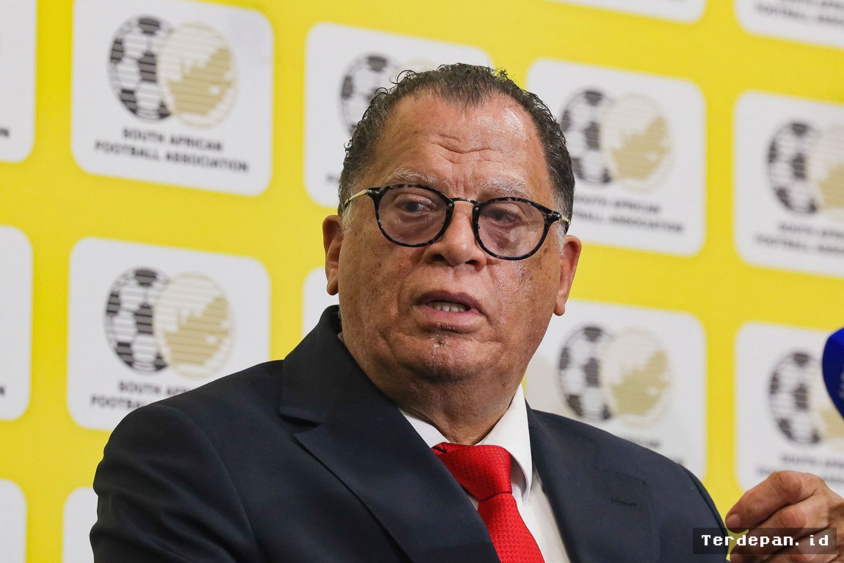 Danny Jordaan Resmi Terpilih Kembali Menjadi Presiden SAFA Periode Keempat