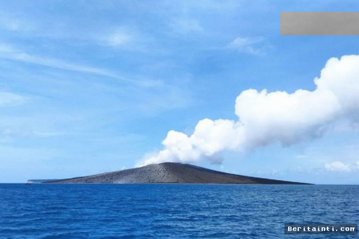 BRIN Tegaskan Gunung Anak Krakatau Masih Berada di Fase Inkubasi