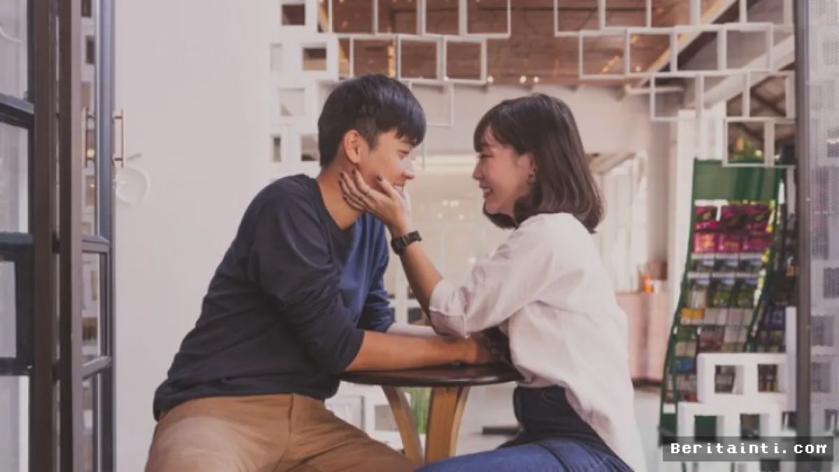 JAKARTA — Riset Psikologi Ungkap Penyebab Utama Seseorang Ingin Balikan dengan Mantan