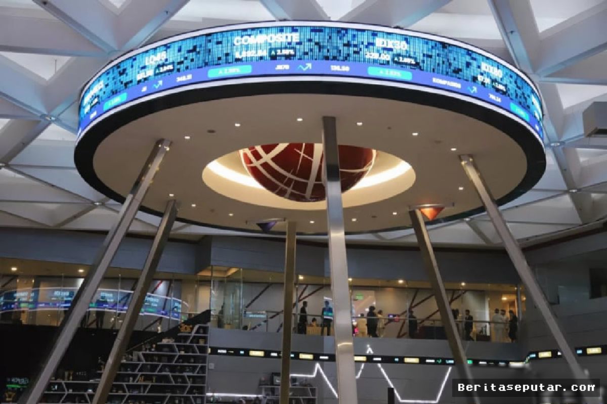 BEI Hapus Batas Harga Minimum Rp50, IHSG Turun 1,51 Persen