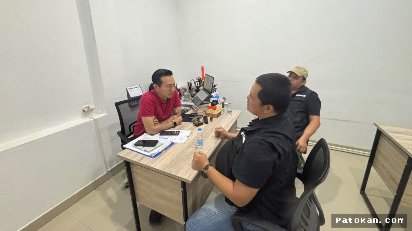 Buronan Kejati Jatim Dicokok di Maros Usai Gelapkan Rp6,5 Miliar