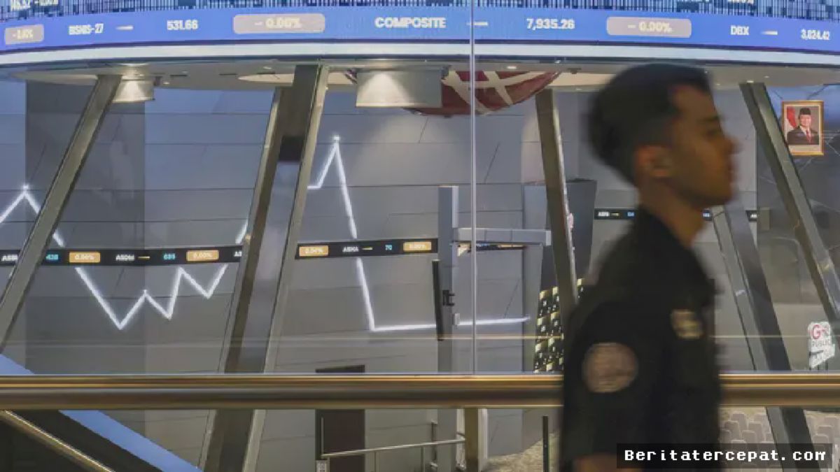 JAKARTA — IHSG Melonjak 1,22 Persen dan Kembali Tembus Level 8.000