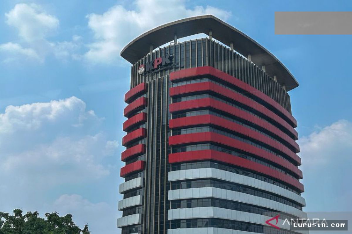 JAKARTA — KPK Akui Segel Ruangan Dirjen Bea Cukai Djaka Budhi
