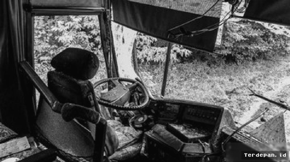 Truk Tronton Tabrak Pekerja Proyek di Tol Wiyoto Wiyono, 3 Orang Tewas