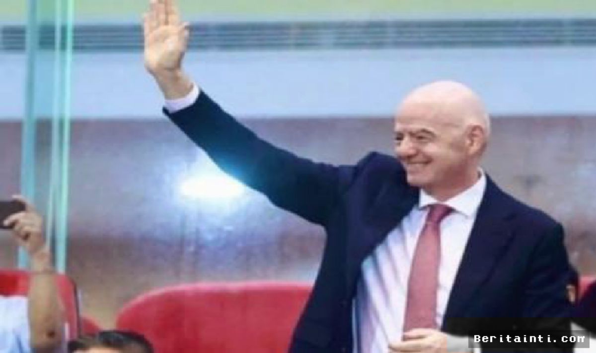 ARAB SAUDI — SAFF Tegaskan Dukungan untuk Presiden FIFA Gianni Infantino
