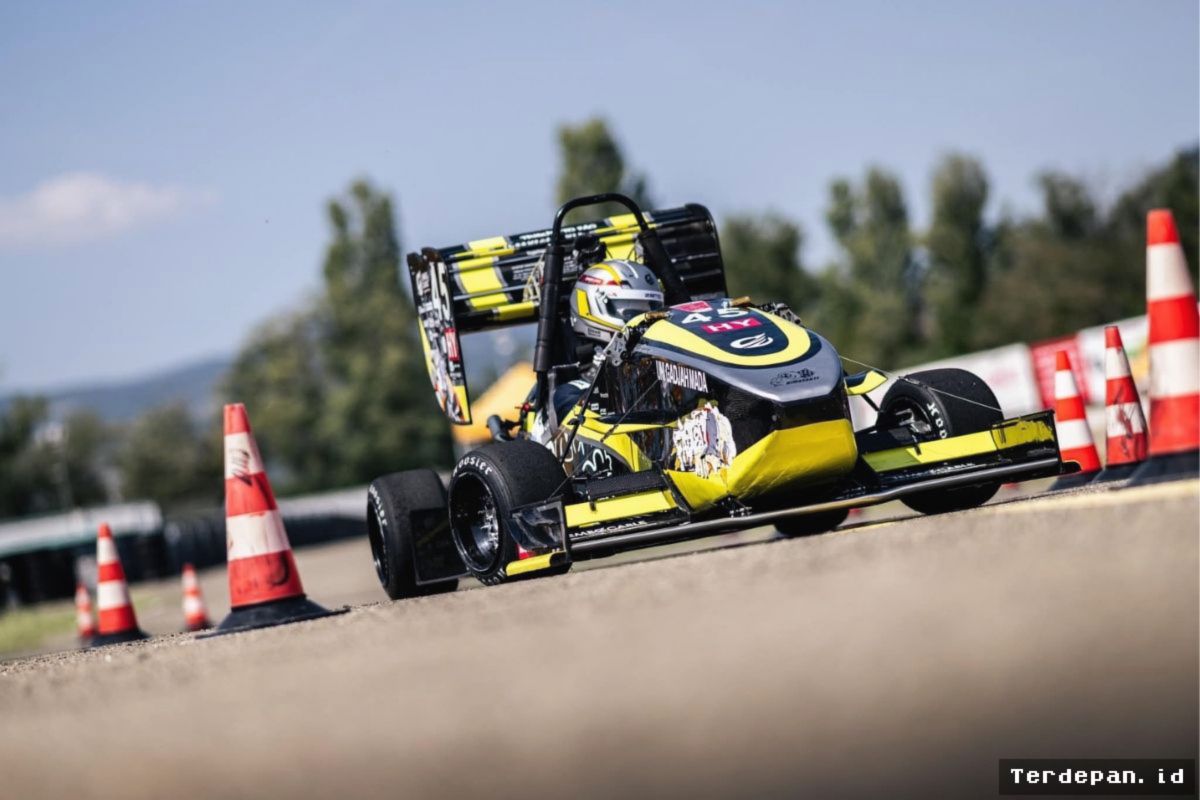Bimasakti UGM Ukir Prestasi Gemilang pada Formula SAE Italy