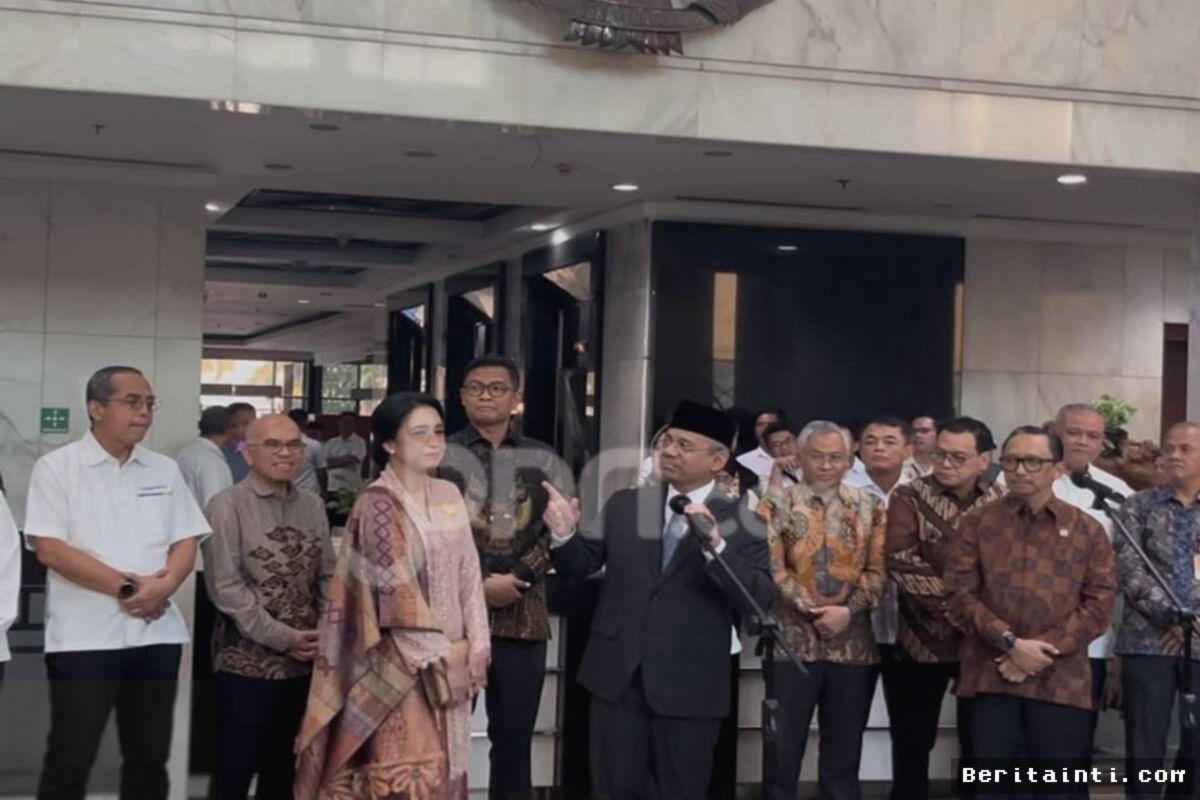 JAKARTA — Suahasil Nezara Resmi Jabat Menteri Keuangan Gantikan Purbaya