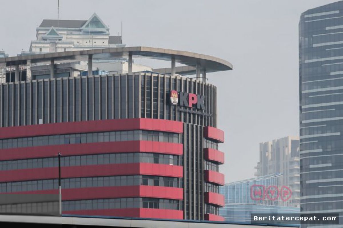 KPK Geledah Kantor Kementerian ATR/BPN Usut Dugaan Suap Pengurusan HGB