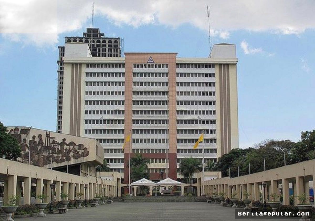 QUEZON CITY — Ancaman Bom Lewat Facebook Teror Balai Kota Quezon