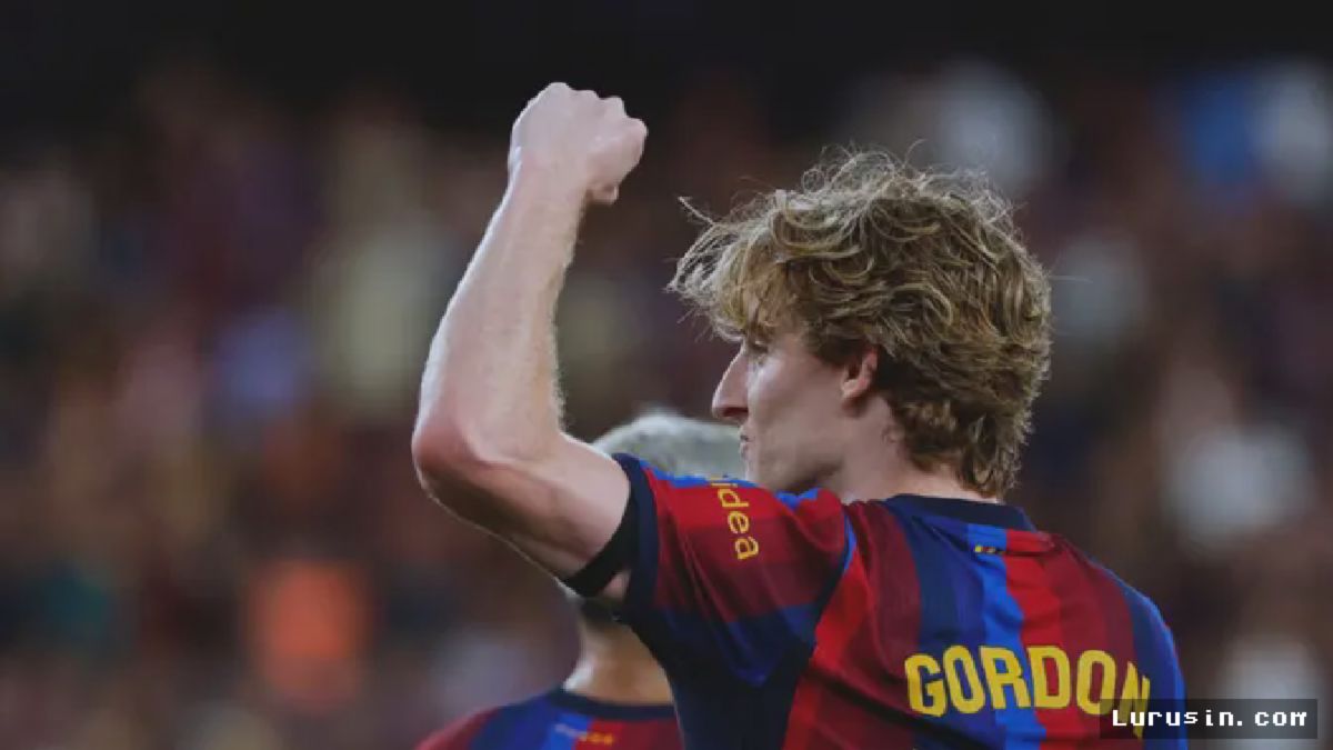 BARCELONA — Gol Bunuh Diri Rayo Vallecano Beri Kemenangan Drama Barcelona