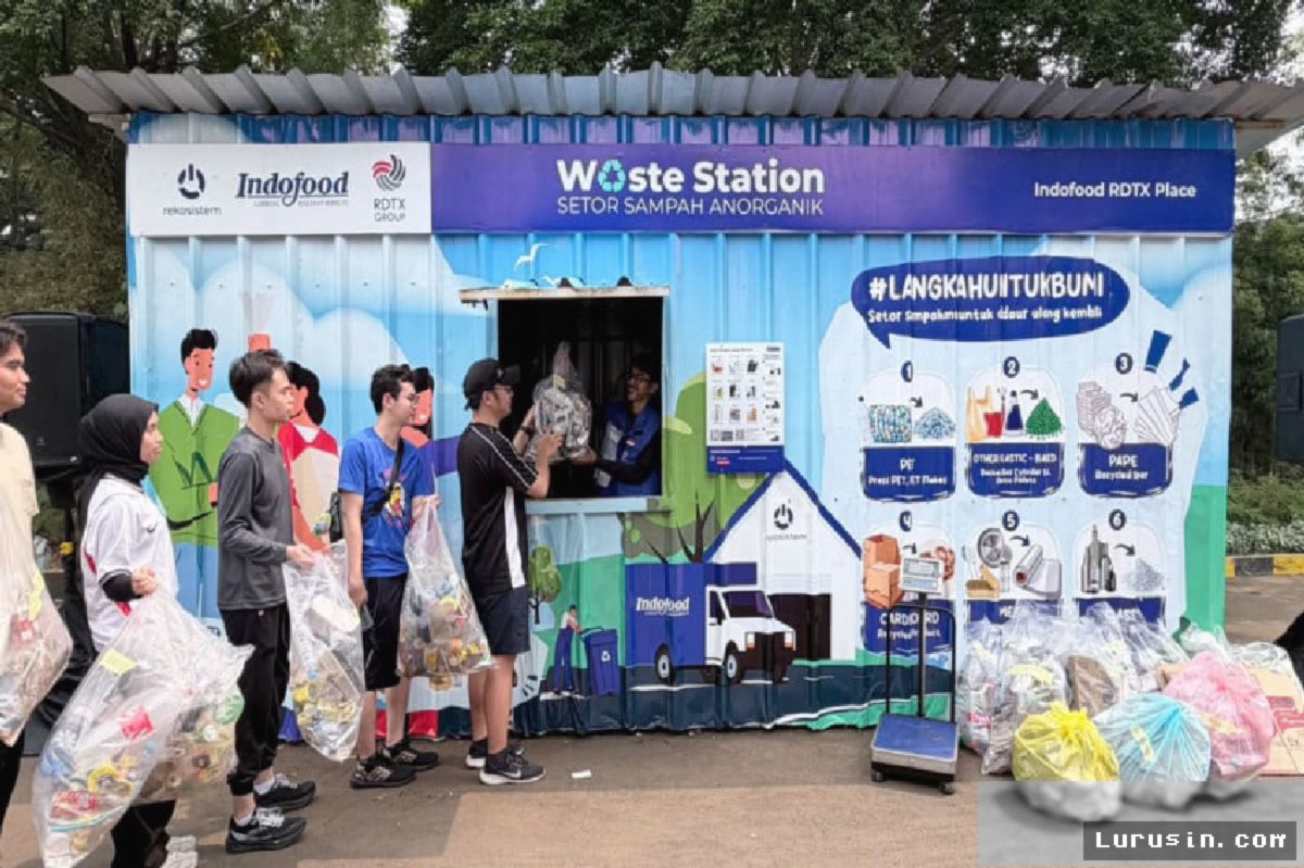RDTX Place Pasang Waste Station Cegah Timbunan Sampah Jakarta