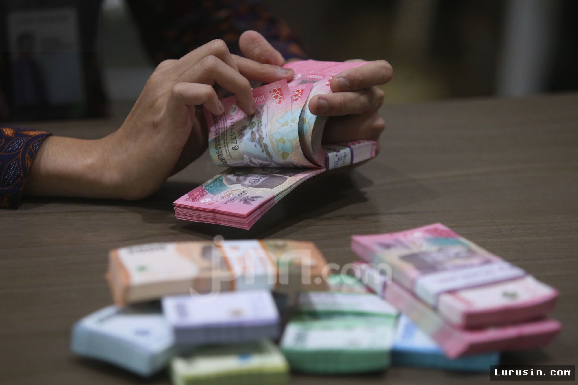 UGM Tegaskan Pergantian Menteri Tak Selesaikan Masalah Fiskal Indonesia