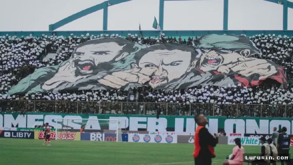Sleman — Brigata Curva Sud Guncang Maguwoharjo Lewat Koreografi Spektakuler