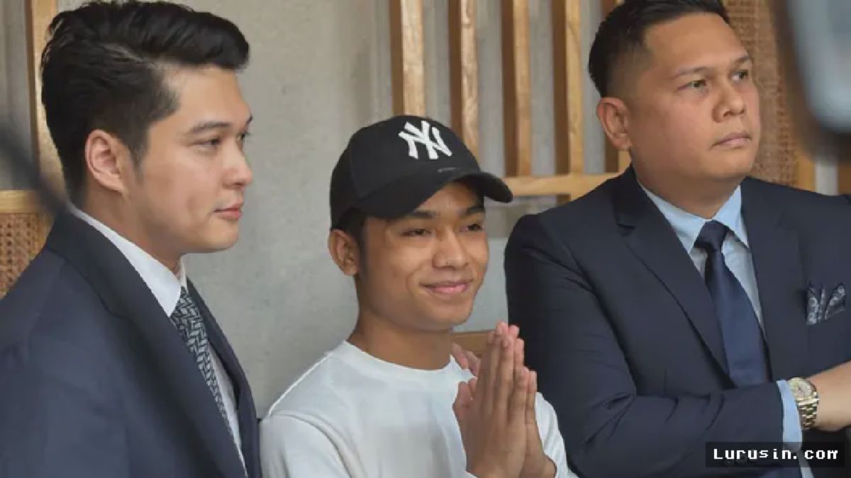 Betrand Peto Gelar Konferensi Pers Bantah Tuduhan Pelecehan Seksual