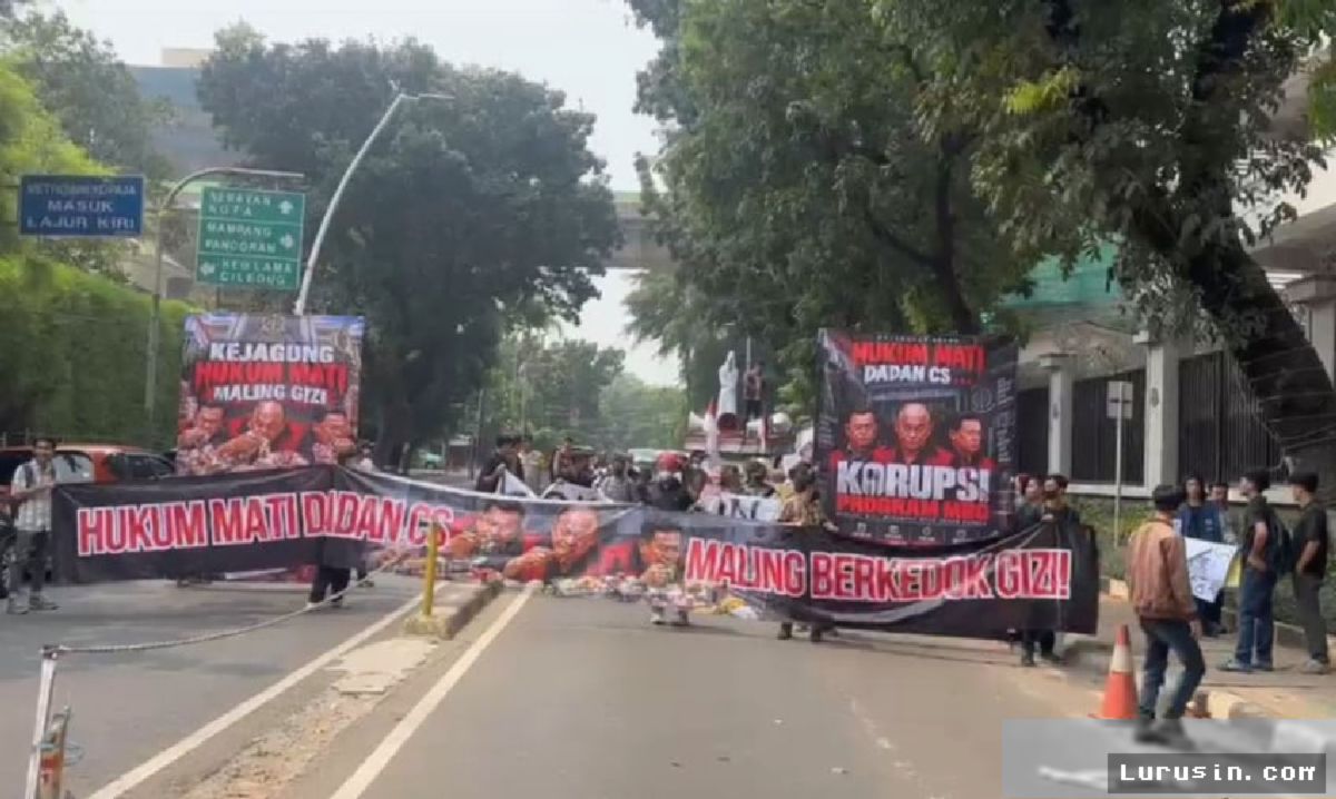 JAKARTA — Kejagung Didesak Tuntut Hukuman Mati Kasus Korupsi MBG