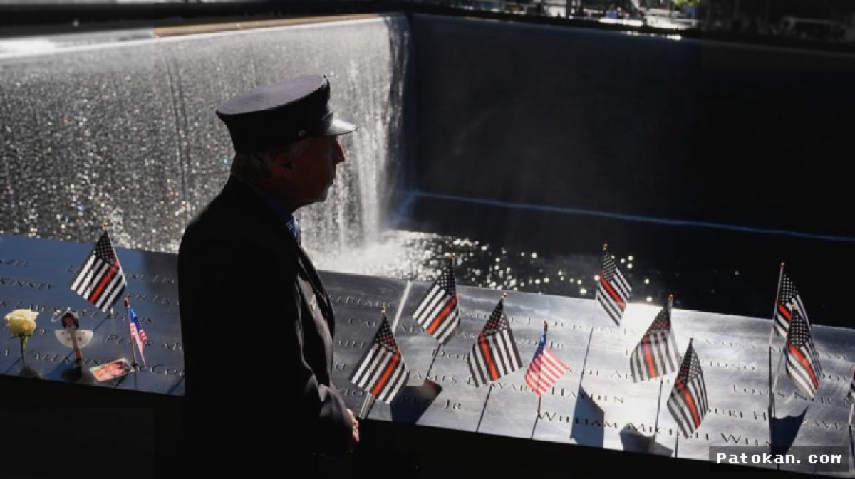 NEW YORK — Vance dan Mantan Presiden AS Hadiri Peringatan 25 Tahun 9/11