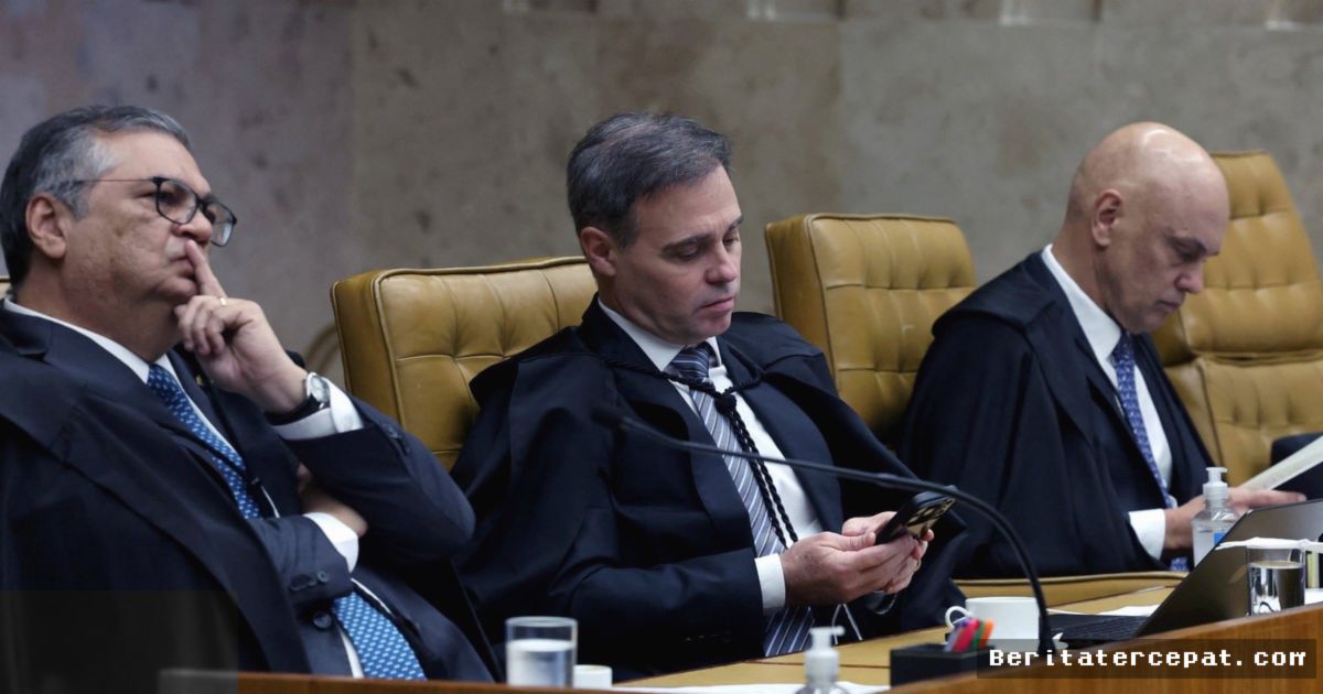 BRASIL — Lula da Silva Kecam Skandal Mahkamah Agung