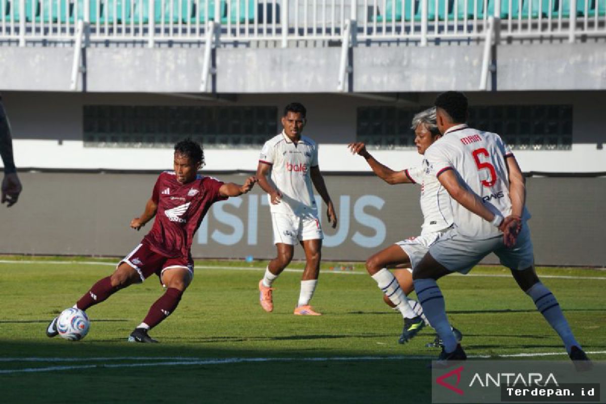 PSM Makassar Raih Poin Perdana Usai Tahan Imbang Arema FC