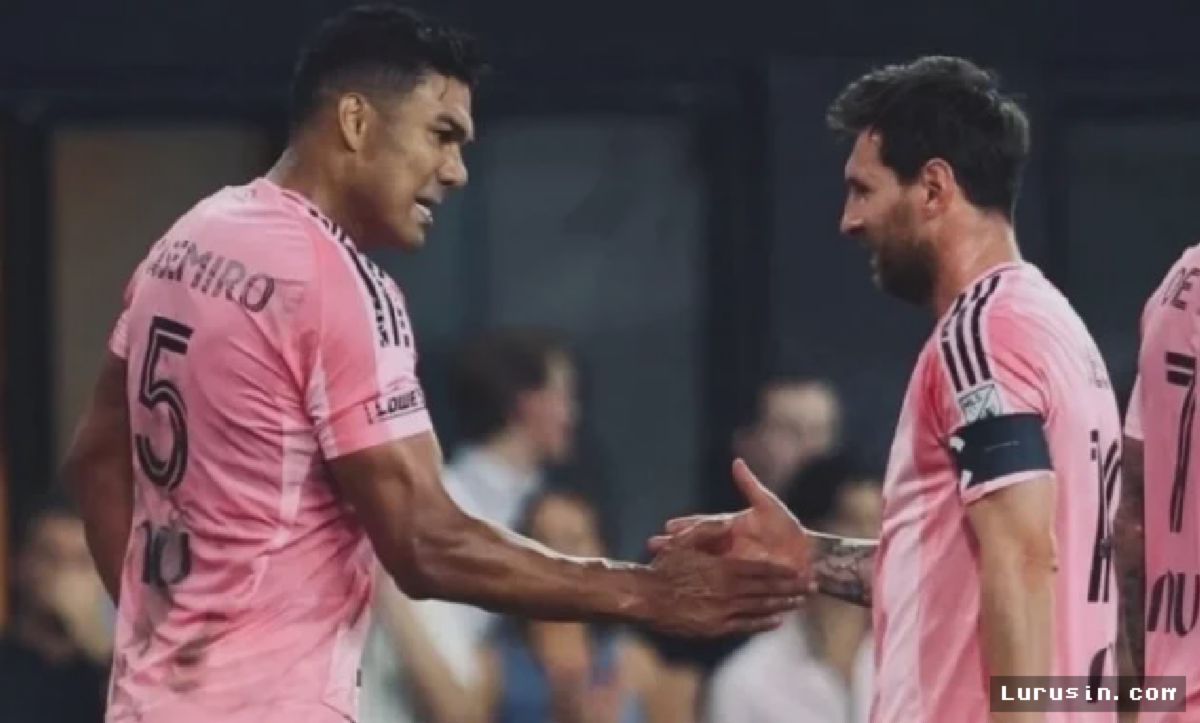 Casemiro Sanjung Lionel Messi: Nikmati Aksinya Selagi Masih Bermain