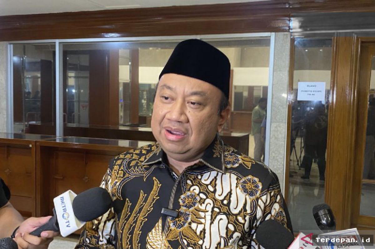 DPR: Pengalihan Pengangkatan Guru ke Pusat Benahi Tata Kelola Nasional