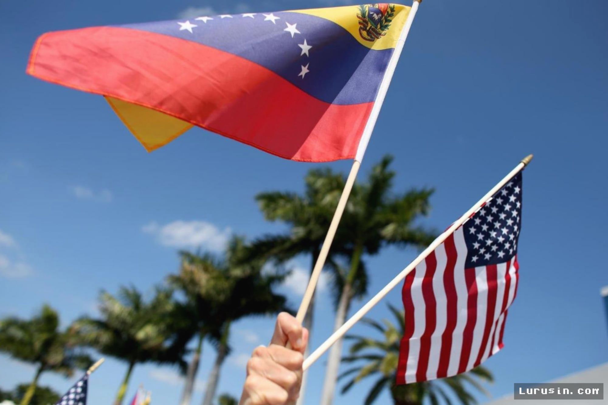 USCIS Perpanjang Izin Kerja Warga Venezuela Hingga Oktober 2026