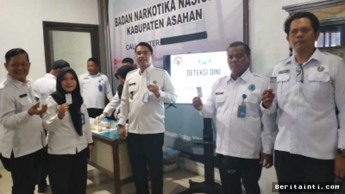 ASAHAN — 30 Pegawai BNNK Jalani Tes Urine Mendadak