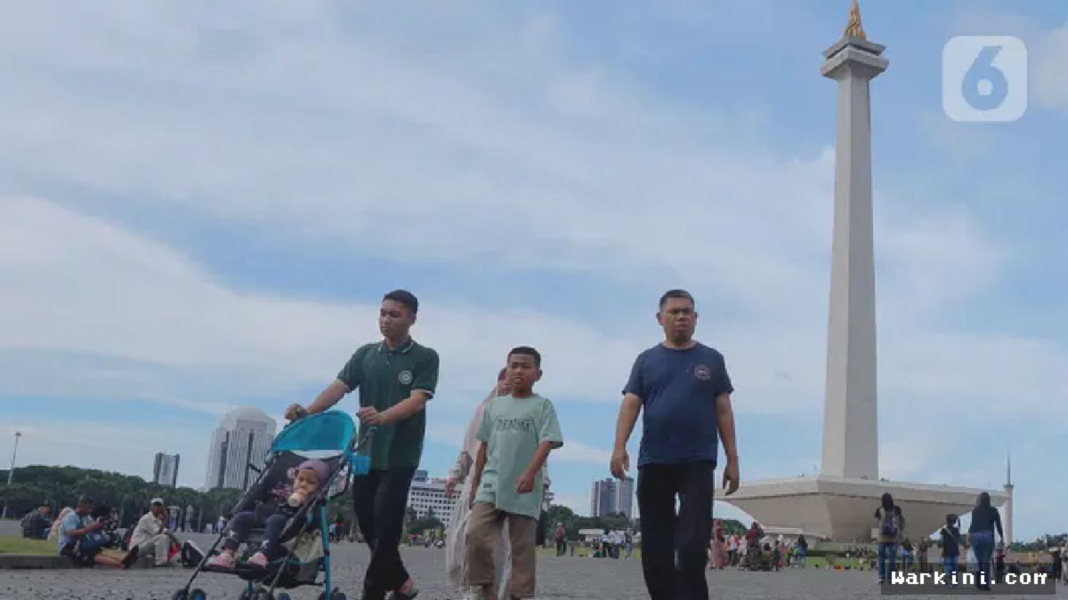 JAKARTA — Monas Tetap Jadi Destinasi Favorit Warga Selama Libur Lebaran 2025