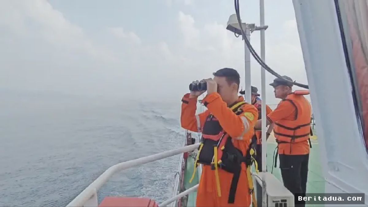 [SELAT SUNDA] Tim SAR Hadapi Kabut Tebal Cari Lima Jurnalis Hilang