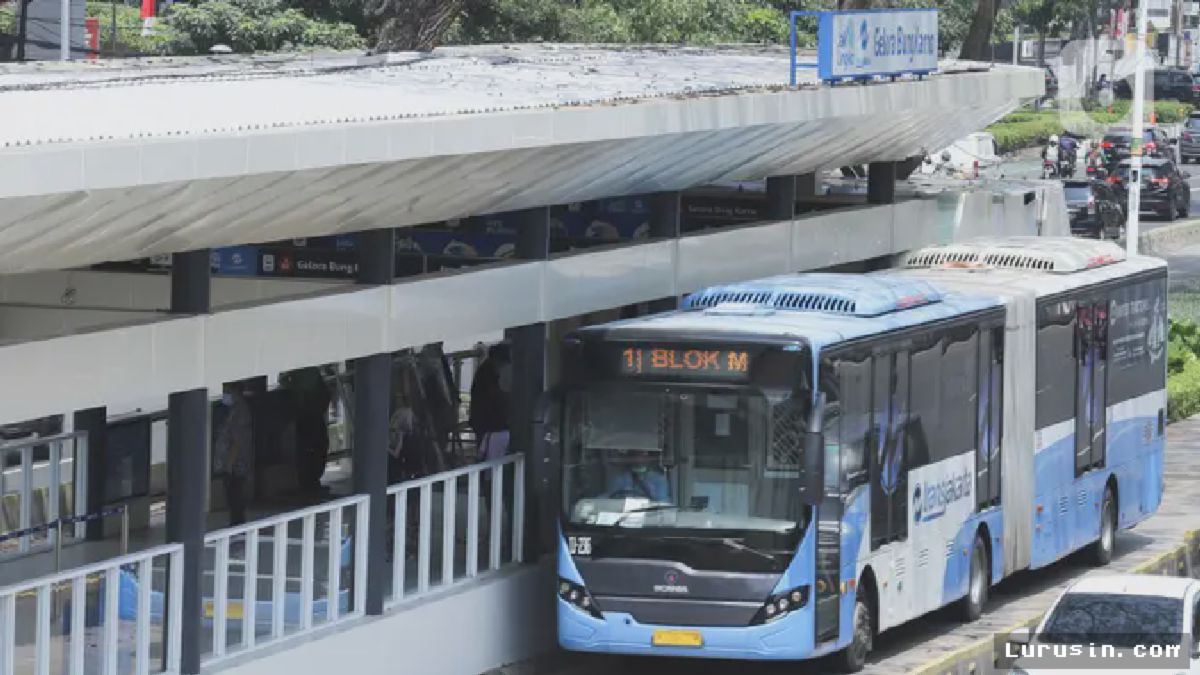 Transjakarta Resmi Operasikan Kembali Halte GBK Pasca Revitalisasi Total