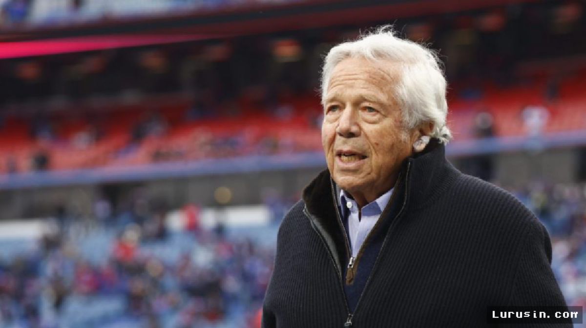 AS — Ed Sheeran dan Macklemore Desak Robert Kraft Bantu Palestina