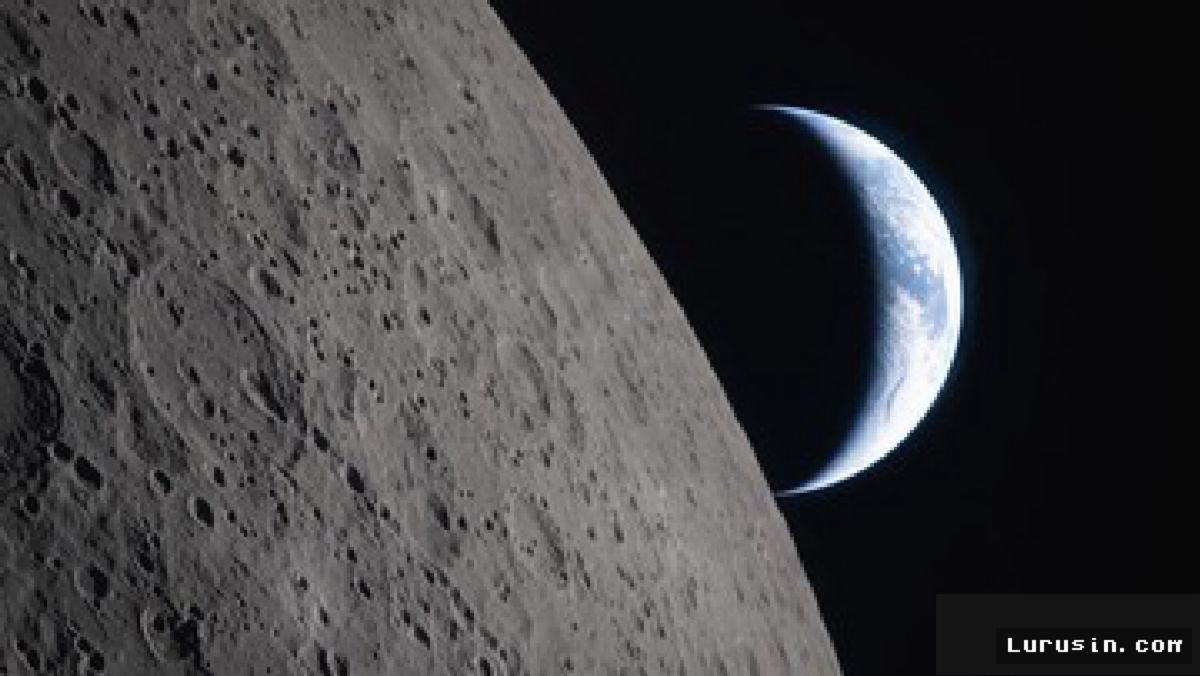 NASA dan IBM Luncurkan Kecerdasan Buatan Pemeta Es Bulan