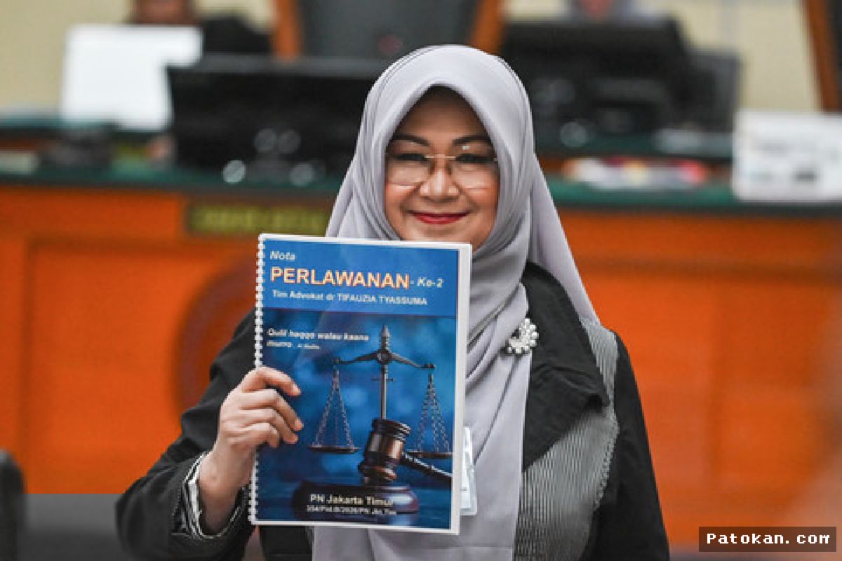 JAKARTA — Tim Hukum dr Tifa Minta Hakim Batalkan Dakwaan Baru