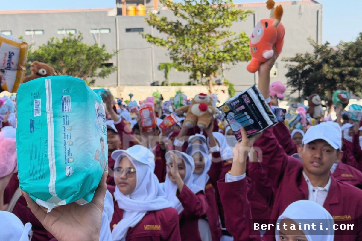 UM Surabaya Tanamkan Kepedulian Bencana NTT kepada Mahasiswa Baru