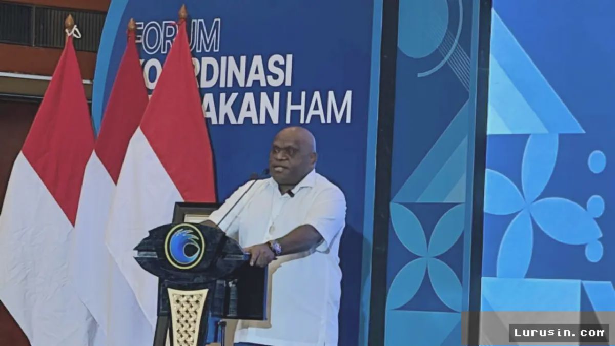 Natalius Pigai Desak Kebijakan Pemerintah Berakar dari Suara Rakyat