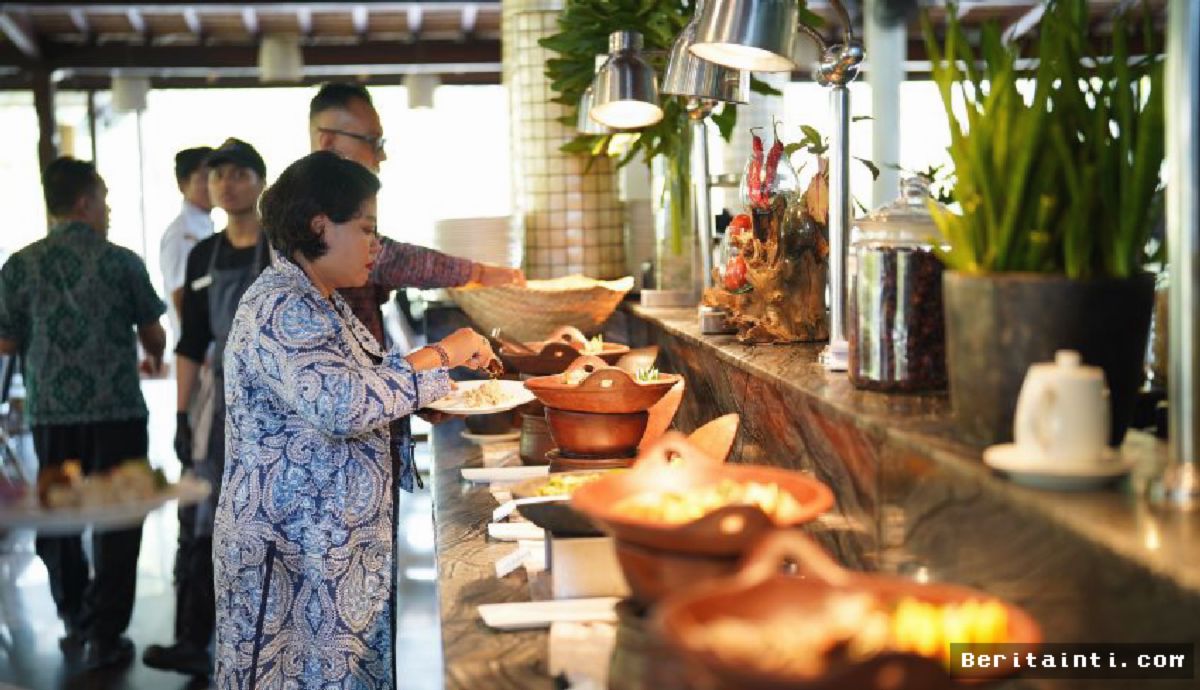 BALI — Belanja Kuliner Wisman Tembus Rp7 Triliun