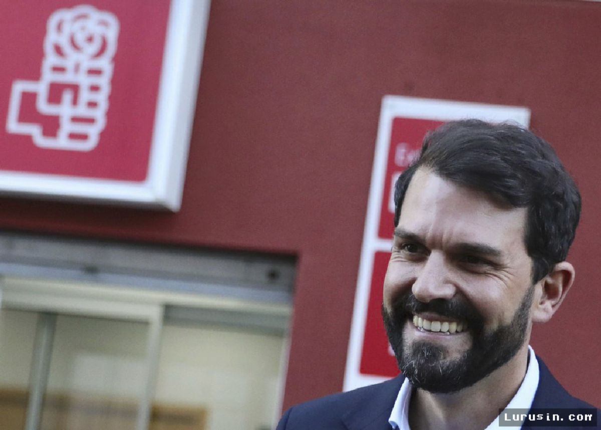 Spanyol — Politisi Ricardo Cabezas dan Francisco Martos Terseret Skandal Publik