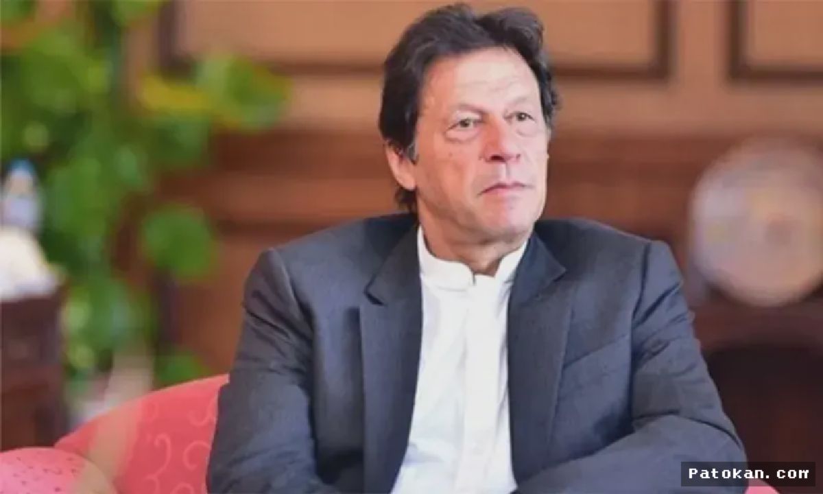 Legenda Kriket Australia Surati Menlu Terkait Penahanan Imran Khan