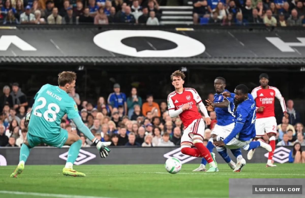 Arsenal Tundukkan Ipswich Town 4-2 di Piala Liga Inggris