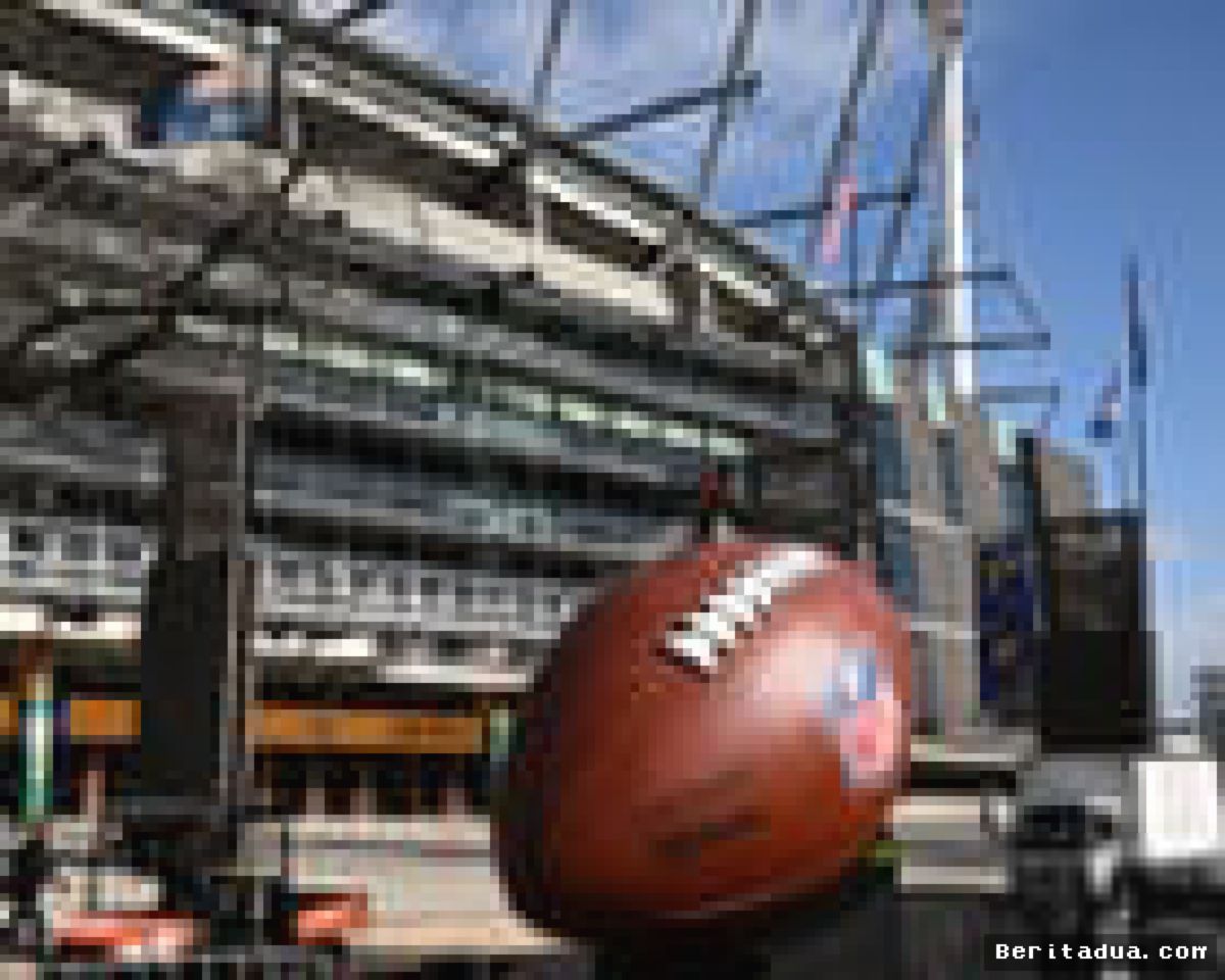 MELBOURNE — Laga NFL 49ers Lawan Rams Guncang Publik Australia