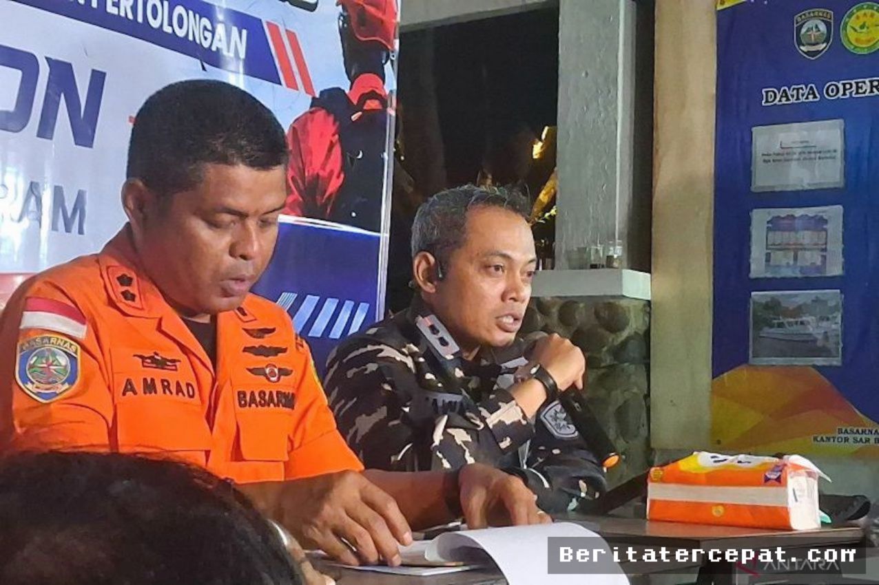 TNI AL Temukan Rompi Pelampung Korban Hilang di Selat Sunda