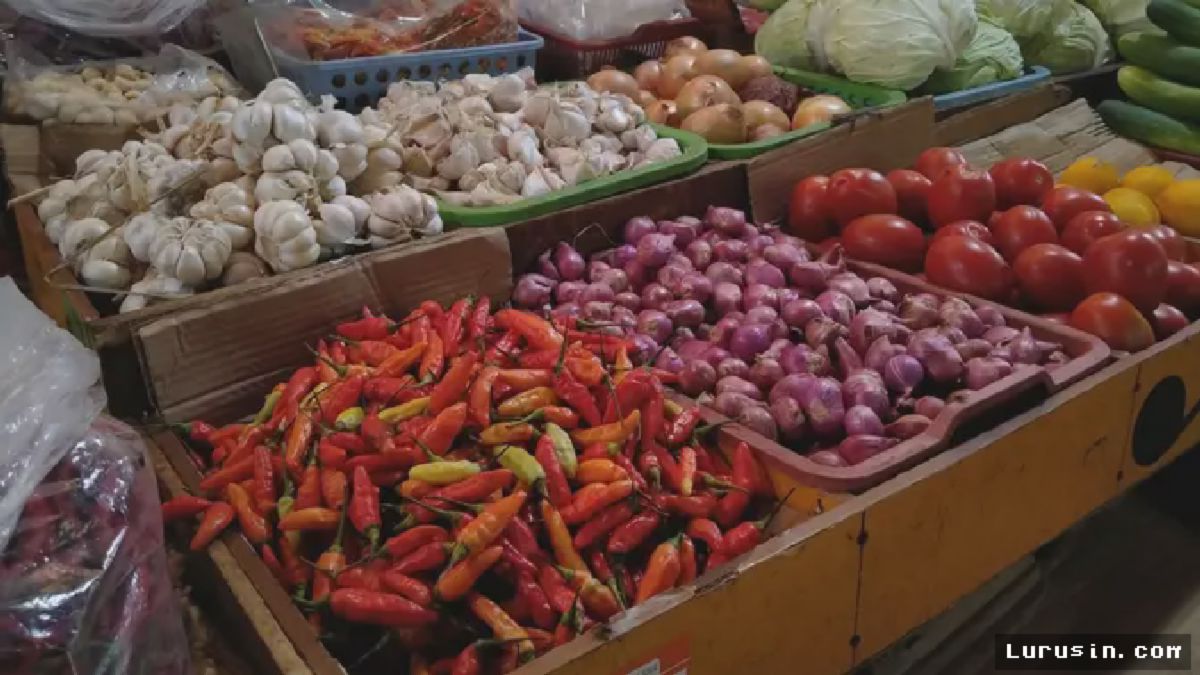 Pasar Kebayoran Lama: Harga Pangan Meroket Akibat Distorsi Pasokan